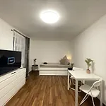 Lägenhet Gemuetliches Eg-apartment In Fuer 6 *