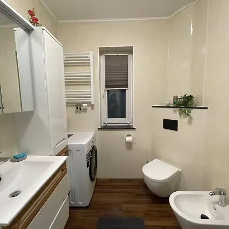 Gemuetliches Eg-apartment In Fuer 6 * Weissenthurm