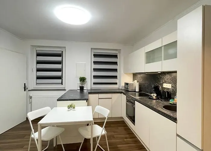 Gemuetliches Eg-apartment In Fuer 6 Weissenthurm