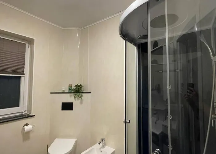 アパート Gemuetliches Eg-apartment In Fuer 6 Weissenthurm