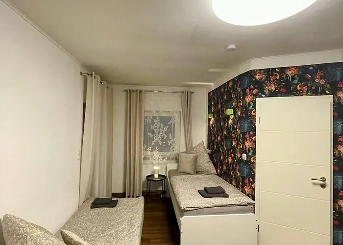 Gemuetliches Eg-apartment In Fuer 6 アパート